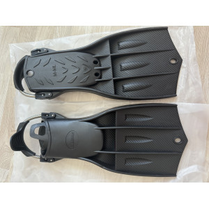 Leaderfins Carbon Fins